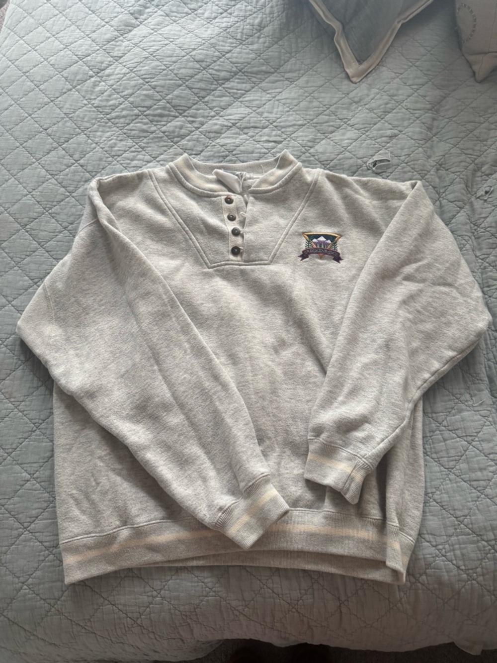 Vintage Breckenridge Ski Sweashirt Henley